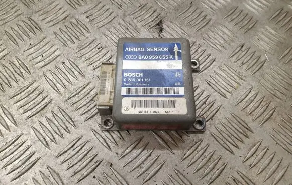 Audi A8 S8 D2 4D Airbag control unit/module 8A0959655K