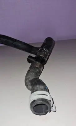 Ford Kuga II Engine coolant pipe/hose AV618C351BH