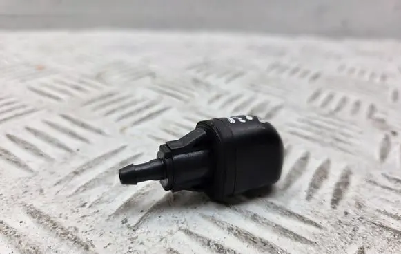 Toyota Land Cruiser (J120) Rear window washer spray nozzle 8539160080