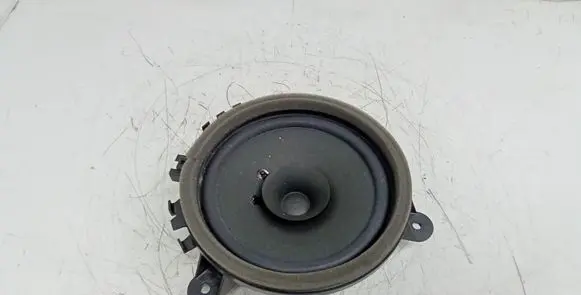 Volvo XC60 Front door speaker 30657444 30659015