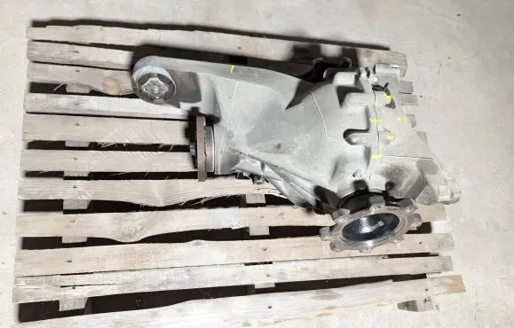 Chevrolet Tahoe Rear differential 85651220