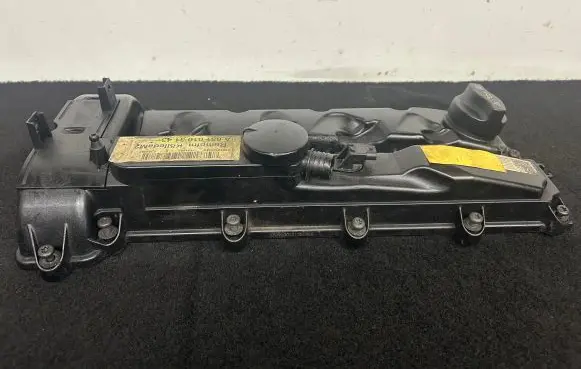 Mercedes-Benz E W212 Rocker cam cover A6510100230