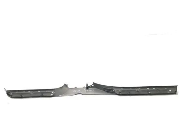 Audi Q7 4L Front sill trim cover 4L0853370