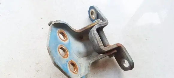 Mazda 121 Front door upper hinge