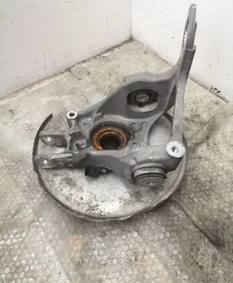 Audi A6 S6 C7 4G Rear wheel hub 8K0505431