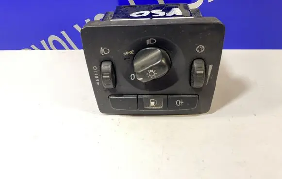 Volvo V50 Light switch 30669734