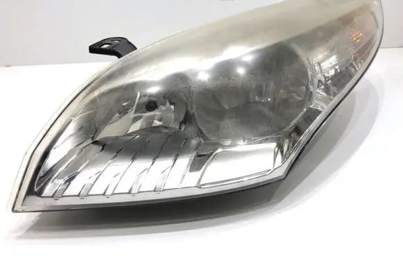 Renault Megane III Headlight/headlamp 260600017R