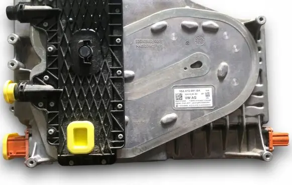 Volkswagen ID.4 Battery charger (optional) 1EA915681EA
