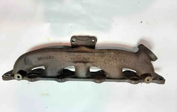 Volvo XC60 Exhaust manifold 30757870