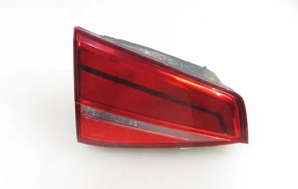 Volkswagen Jetta VI Rear/tail lights