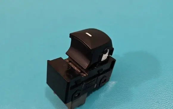 Hyundai Elantra Electric window control switch IMPRK1451159