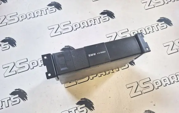 BMW 7 E38 CD/DVD changer 65128377049 8377049