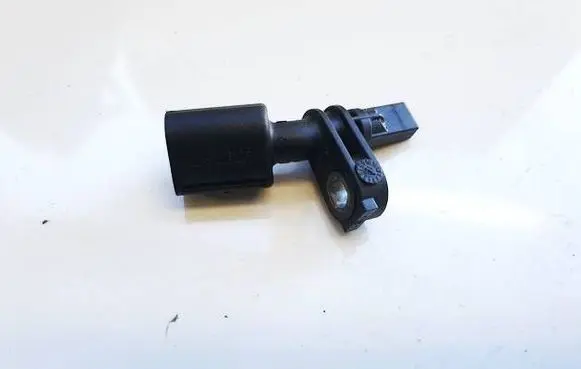 Volkswagen Golf VII ABS brake wheel speed sensor 10071152733