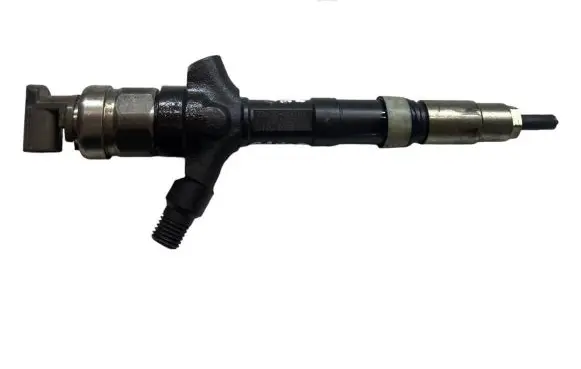 Toyota Corolla Verso E121 Fuel injector 236700G010