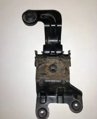 Chrysler Pacifica ABS pump bracket 68283575AA