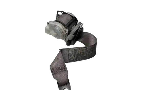 Toyota Land Cruiser (J100) Middle seatbelt (rear) ADC7078