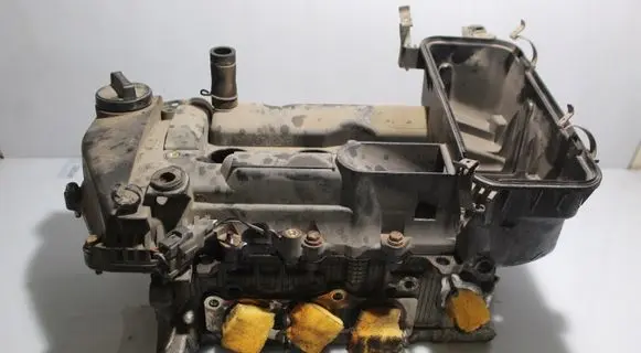 Engine head
