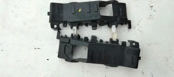 Hyundai Tucson TL Front bumper corner part panel trim 
