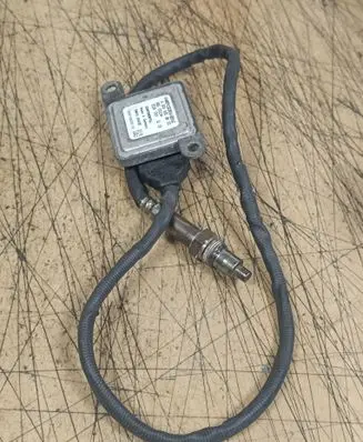 Mercedes-Benz GLE (W166 - C292) Lambda probe sensor A0009059803