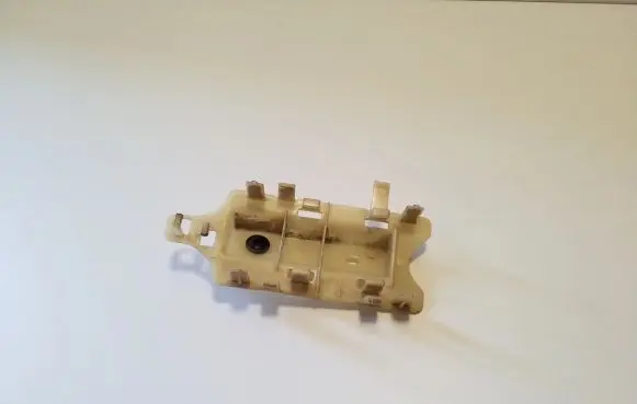 Land Rover Evoque II Other engine bay part K8D212A610AC