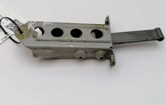 Front door check strap stopper