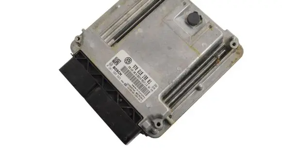 Peugeot 2008 I Engine control unit/module 97061819801