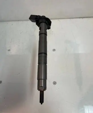 Audi A6 S6 C6 4F Fuel injector 0445115078 04451150782232 20042701343