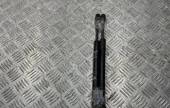 Audi A6 S6 C6 4F Tailgate/trunk strut/damper 4F5827552B