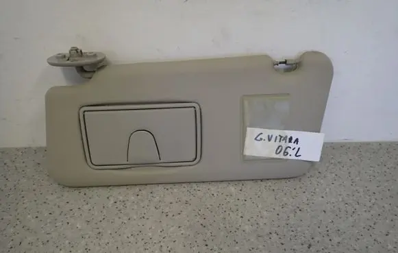 Suzuki Grand Vitara II Sun visor