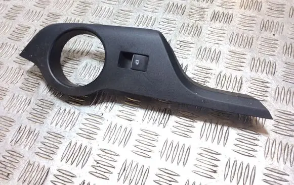 Toyota C-HR I Electric window control switch