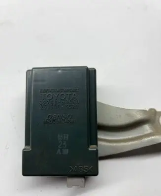 Lexus IS 220D-250-350 Door control unit/module 8974053060
