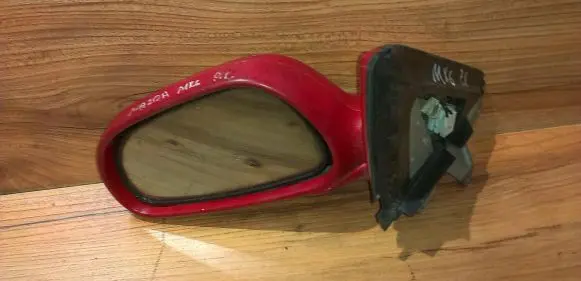 Mazda MX-6 Front door electric wing mirror e13010519