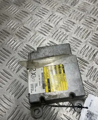 Toyota Avensis T250 Airbag control unit/module 8917005220