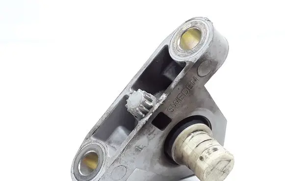 Volvo V40 Crankshaft position sensor 31441271