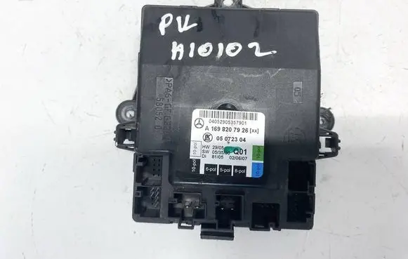 Mercedes-Benz A W169 Door control unit/module a1698207926 05072304