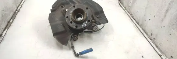 BMW 3 E46 Front wheel hub