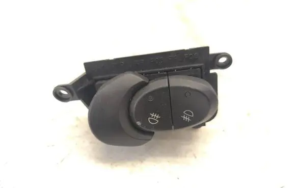 Fog light switch