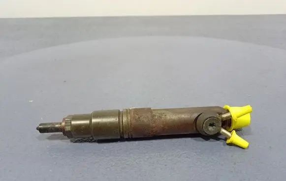 Volvo S80 Fuel injector 074130201Q