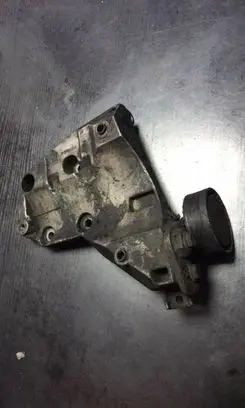BMW 5 E34 A/C compressor mount bracket 2246146