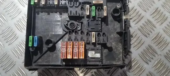 Seat Altea Fuse box set 1k0937125 017181301