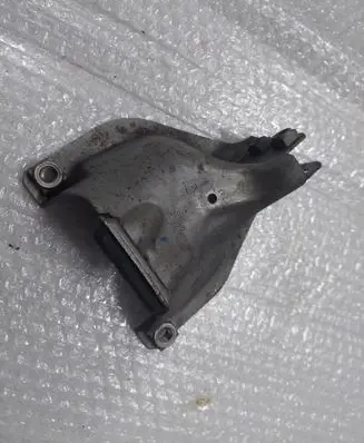 Audi A6 C7 Engine mounting bracket 4G0399060G