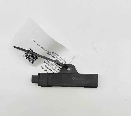 BMW 5 G30 G31 G38 Keyless system antenna 6832065