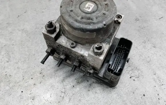 Ford Fiesta ABS Pump