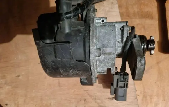 Nissan Primera Spark distributor 