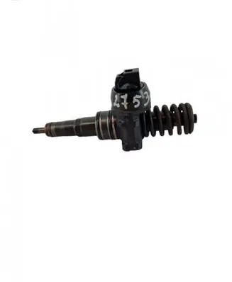 Skoda Octavia Mk2 (1Z) Fuel injector 038130073BN