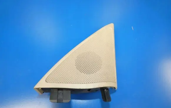 Mercedes-Benz E A207 Front door speaker cover trim 