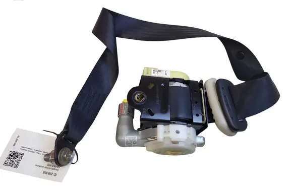 Mazda 3 II Front seatbelt 0438074 0252747