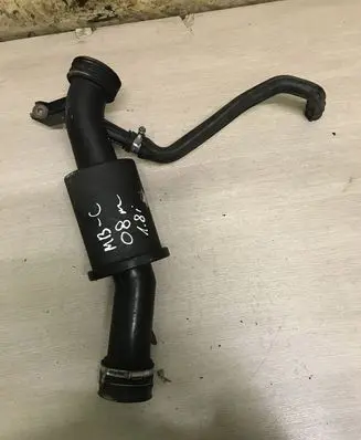 Mercedes-Benz C W204 Intake resonator A2710902137