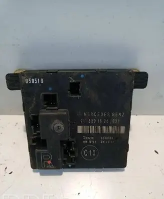 Mercedes-Benz E W211 Door control unit/module 2118201626 358806