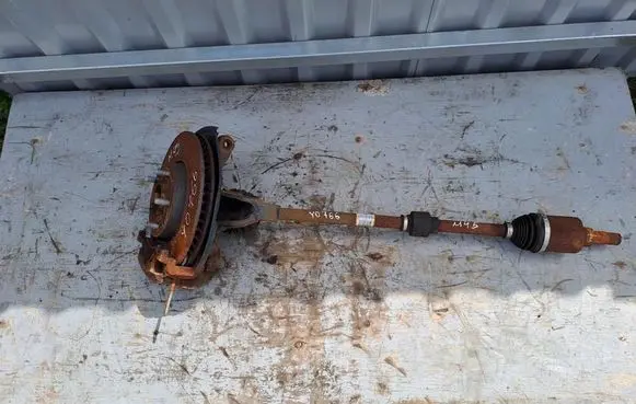 Ford Focus Front driveshaft JX673B436CAD